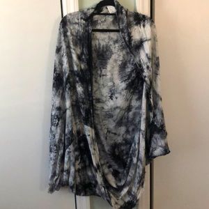Free People tie dye kimono